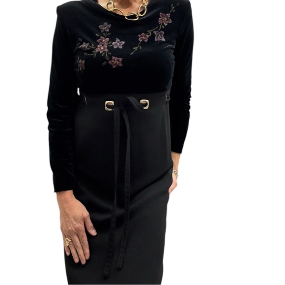 Vintage Velvet Floral Belted Whimsigoth Black Witchy Long Sleeve Crew Neck Dress - Picture 9 of 16